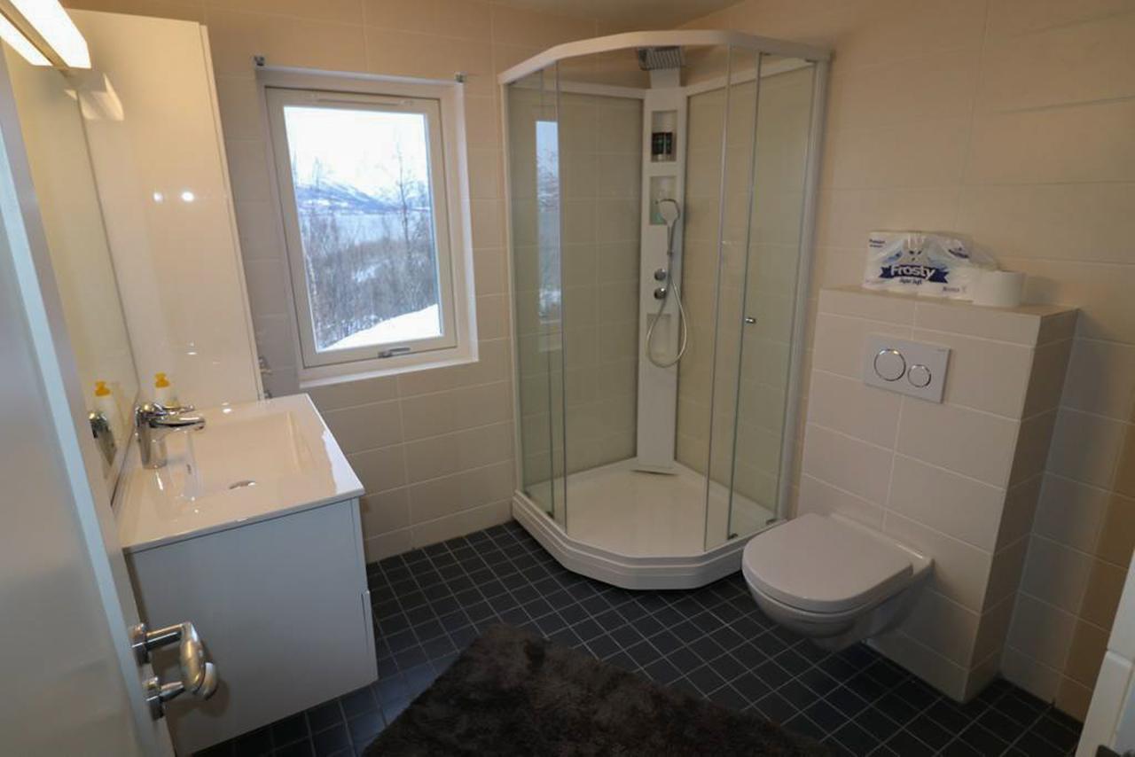 Aurora View Cabin Lyngseidet المظهر الخارجي الصورة
